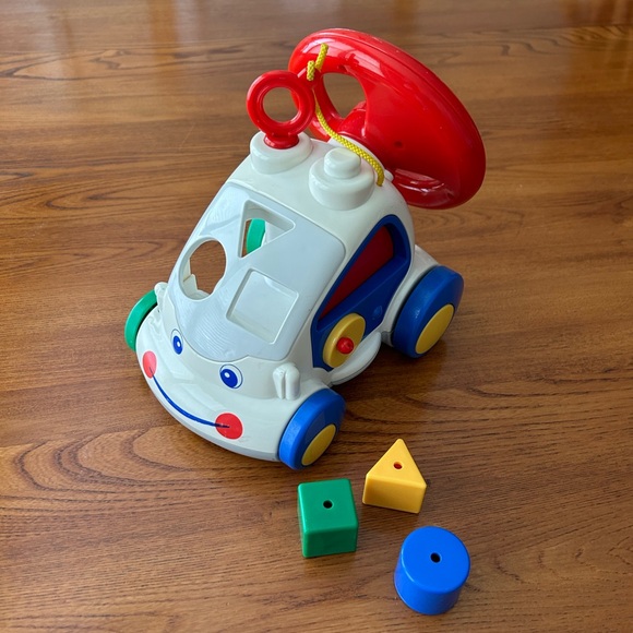 Vintage Tomy Big Fun Drive-Along Play Car - Picture 1 of 6